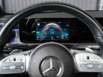 Mercedes-Benz CLA 250 e 8G-DCT AMG Line