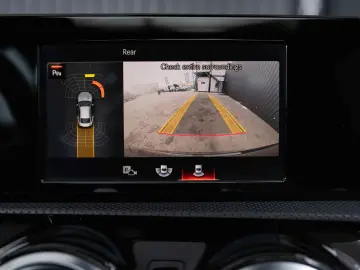 Mercedes-Benz CLA 250 e 8G-DCT AMG Line