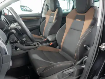 SKODA KAROQ SCOUT 2021