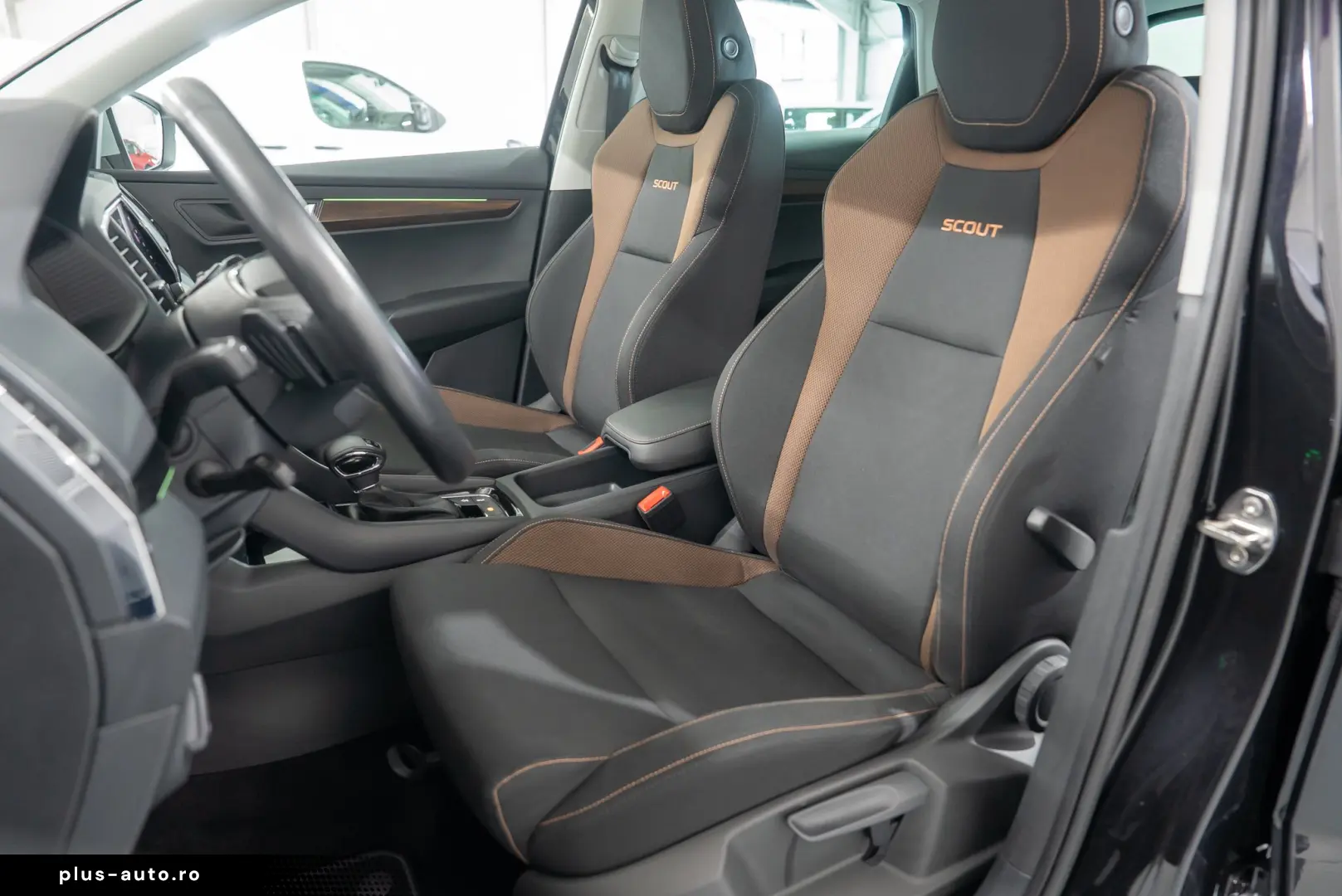 SKODA KAROQ SCOUT 2021