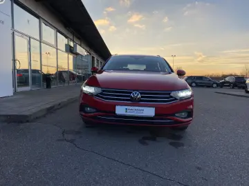 VW Passat Variant 2.0 TDI DSG Business
