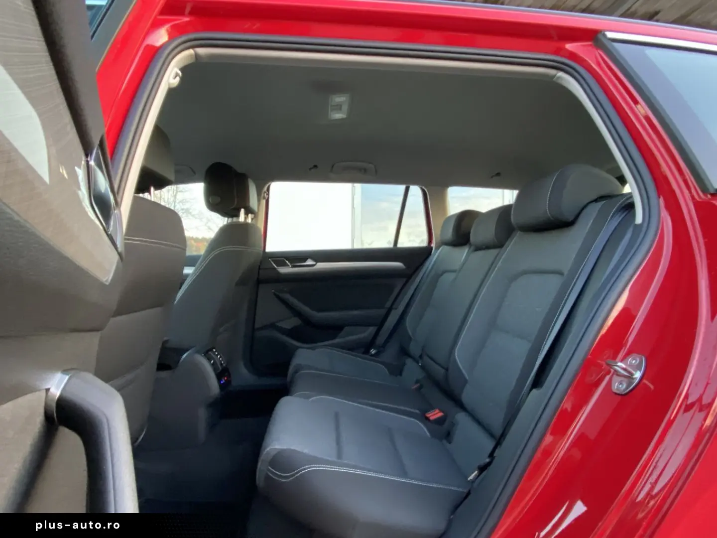 VW Passat Variant 2.0 TDI DSG Business