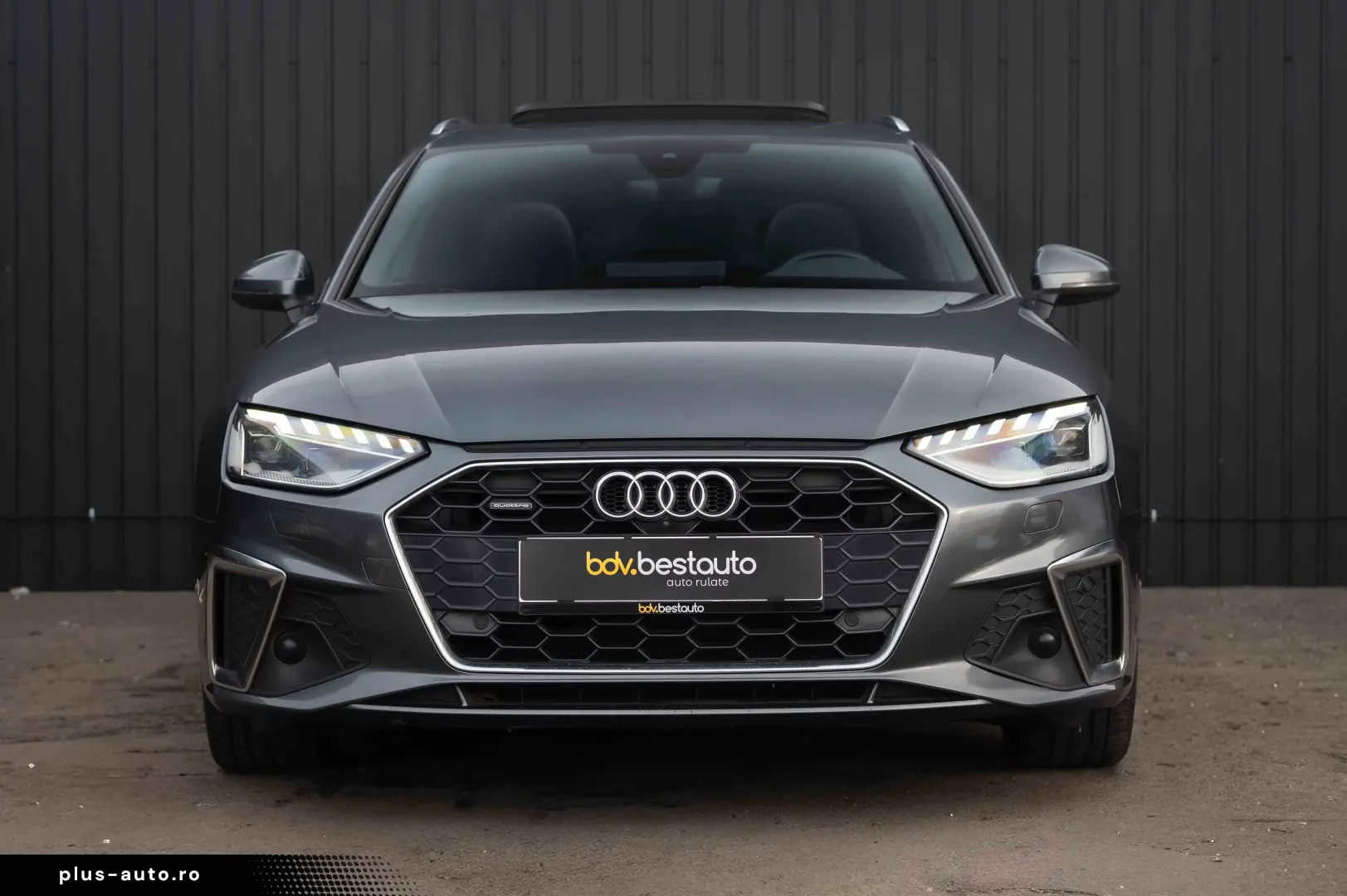 Audi A4 40 TDI Avant quattro S tronic S line