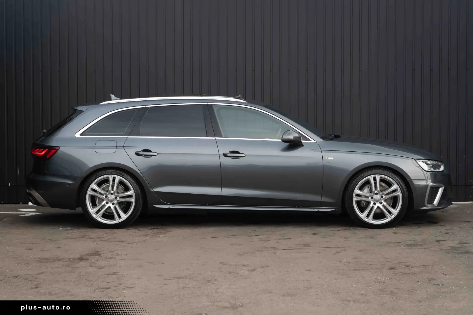 Audi A4 40 TDI Avant quattro S tronic S line