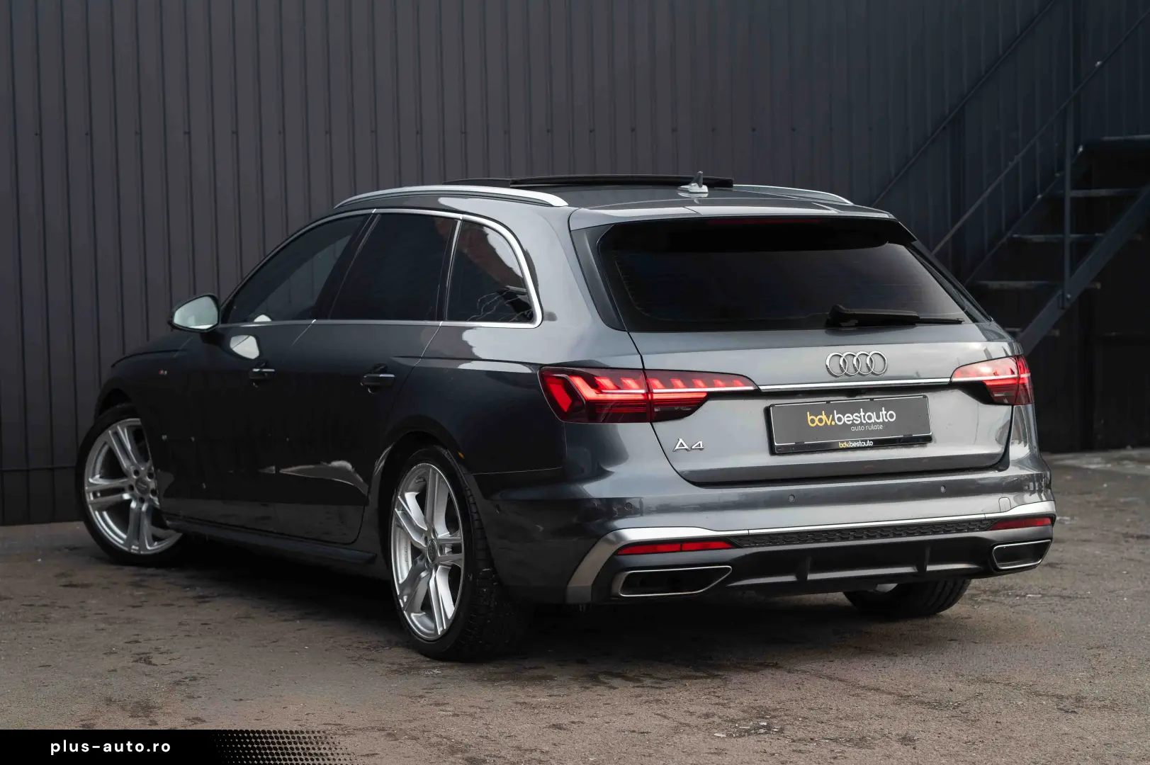 Audi A4 40 TDI Avant quattro S tronic S line