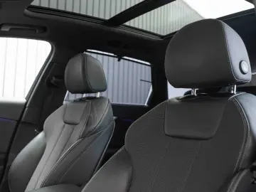 Audi A4 40 TDI Avant quattro S tronic S line