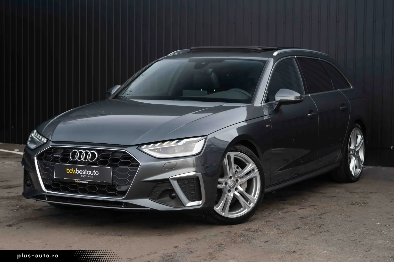Audi A4 40 TDI Avant quattro S tronic S line