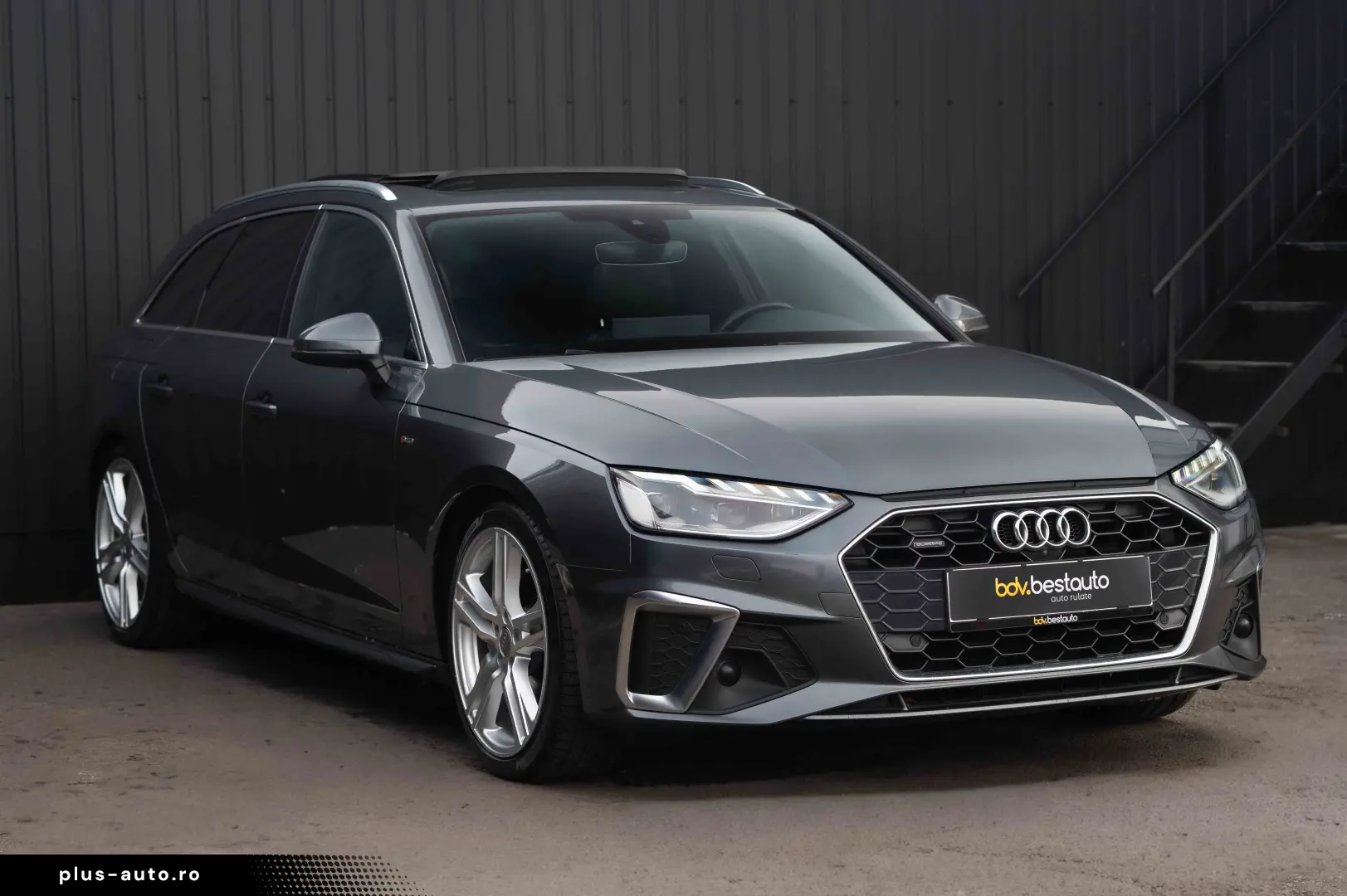 Audi A4 40 TDI Avant quattro S tronic S line