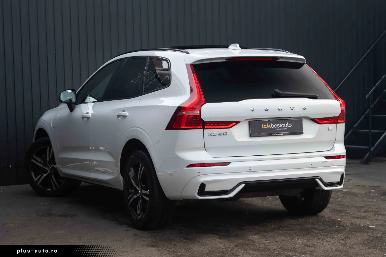 Volvo XC 60 T6 AWD Recharge Geartronic RDesign