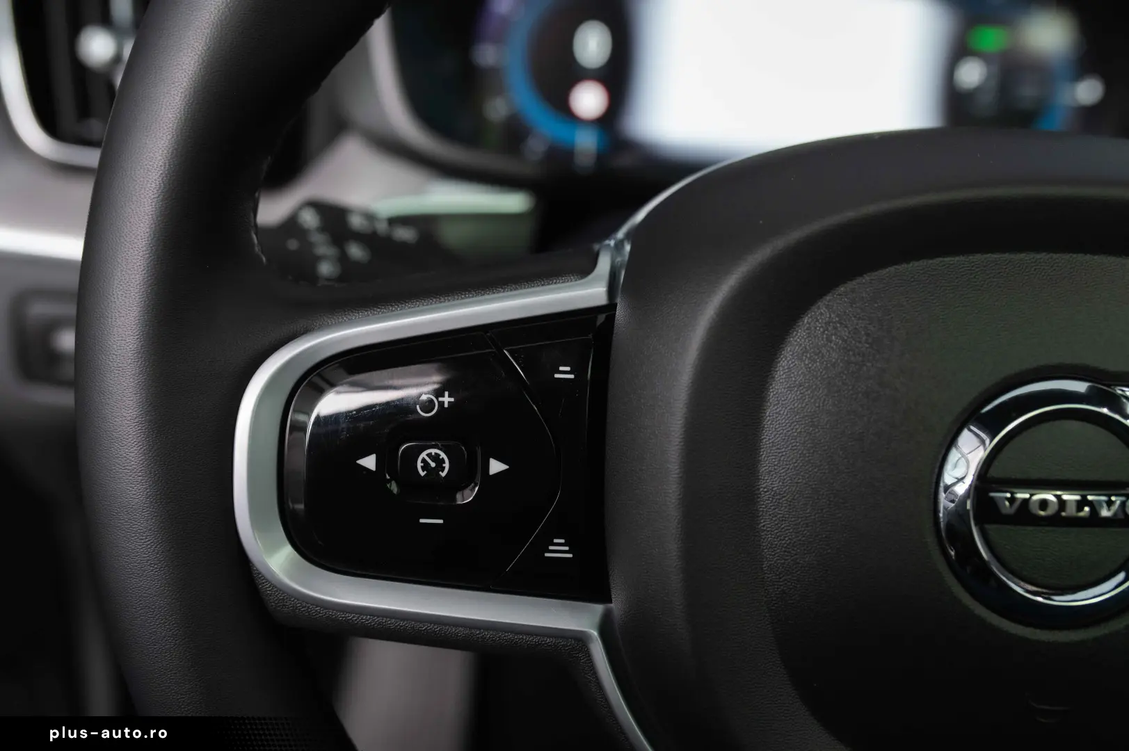 Volvo XC 60 T6 AWD Recharge Geartronic RDesign