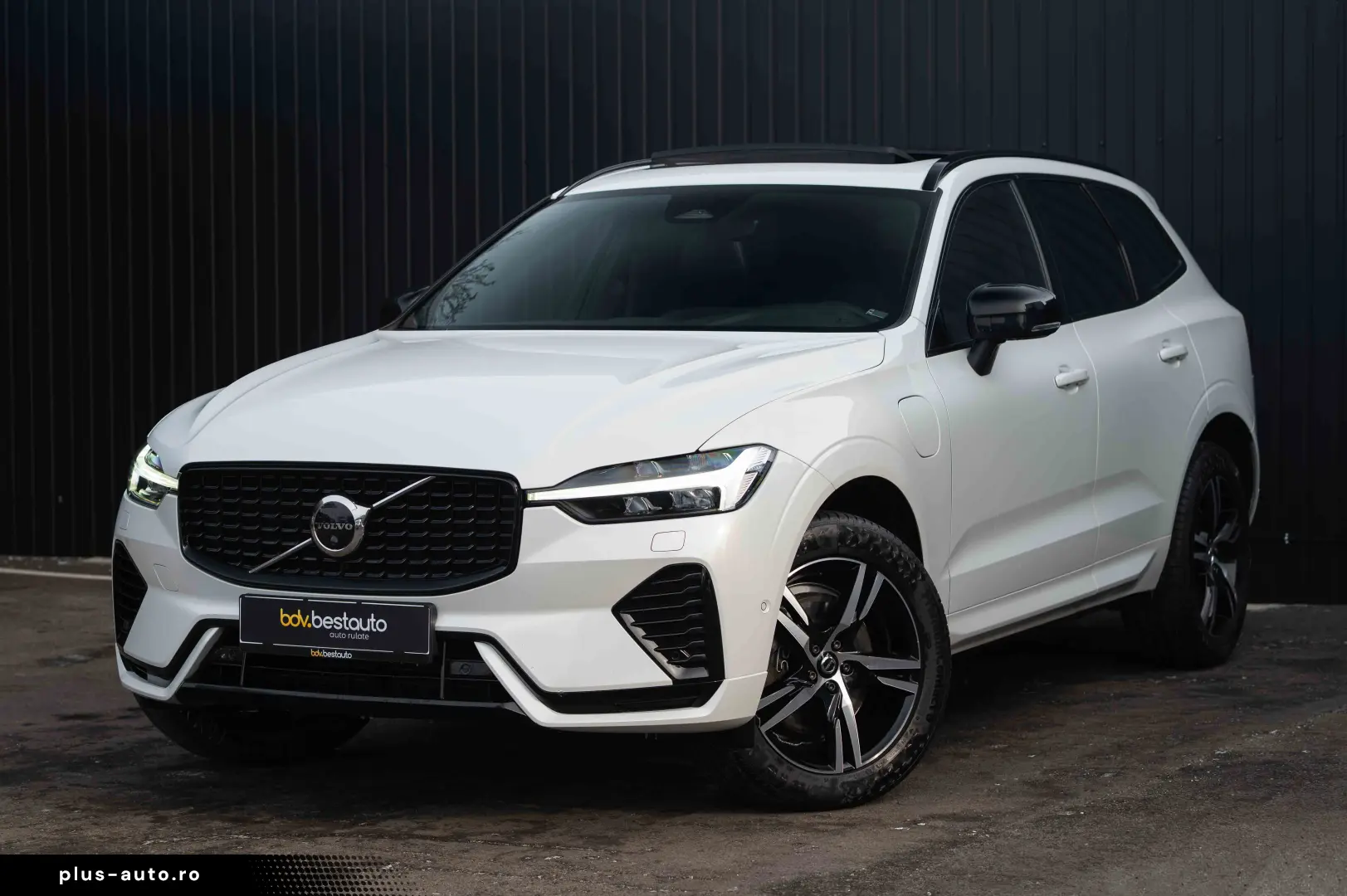 Volvo XC 60 T6 AWD Recharge Geartronic RDesign