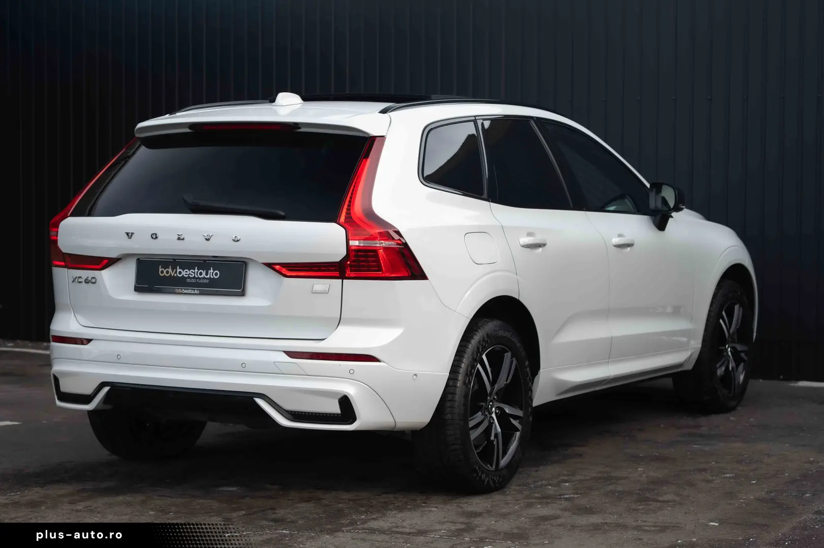 Volvo XC 60 T6 AWD Recharge Geartronic RDesign