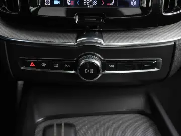Volvo XC 60 T6 AWD Recharge Geartronic RDesign