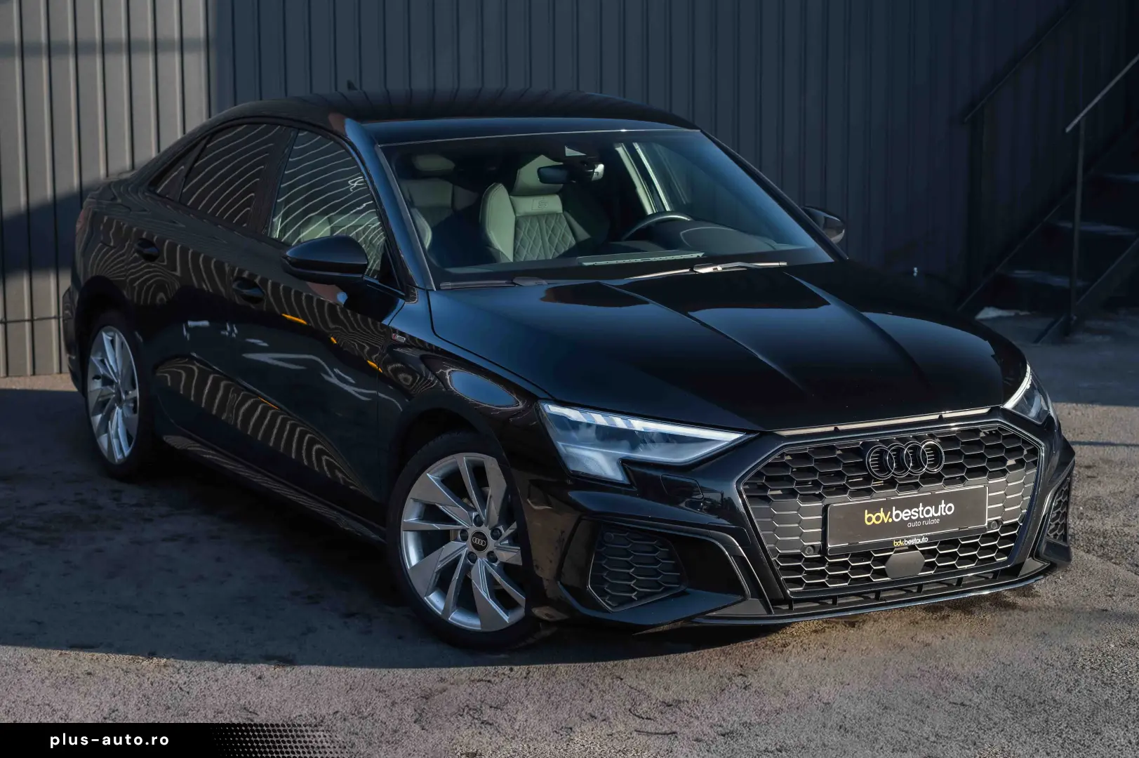 Audi A3 Sedan 35 TFSI MHEV S tronic S Line