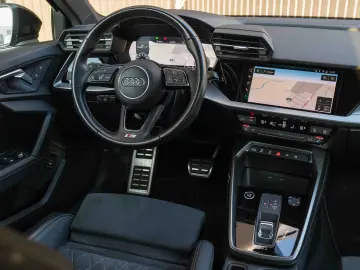 Audi A3 Sedan 35 TFSI MHEV S tronic S Line