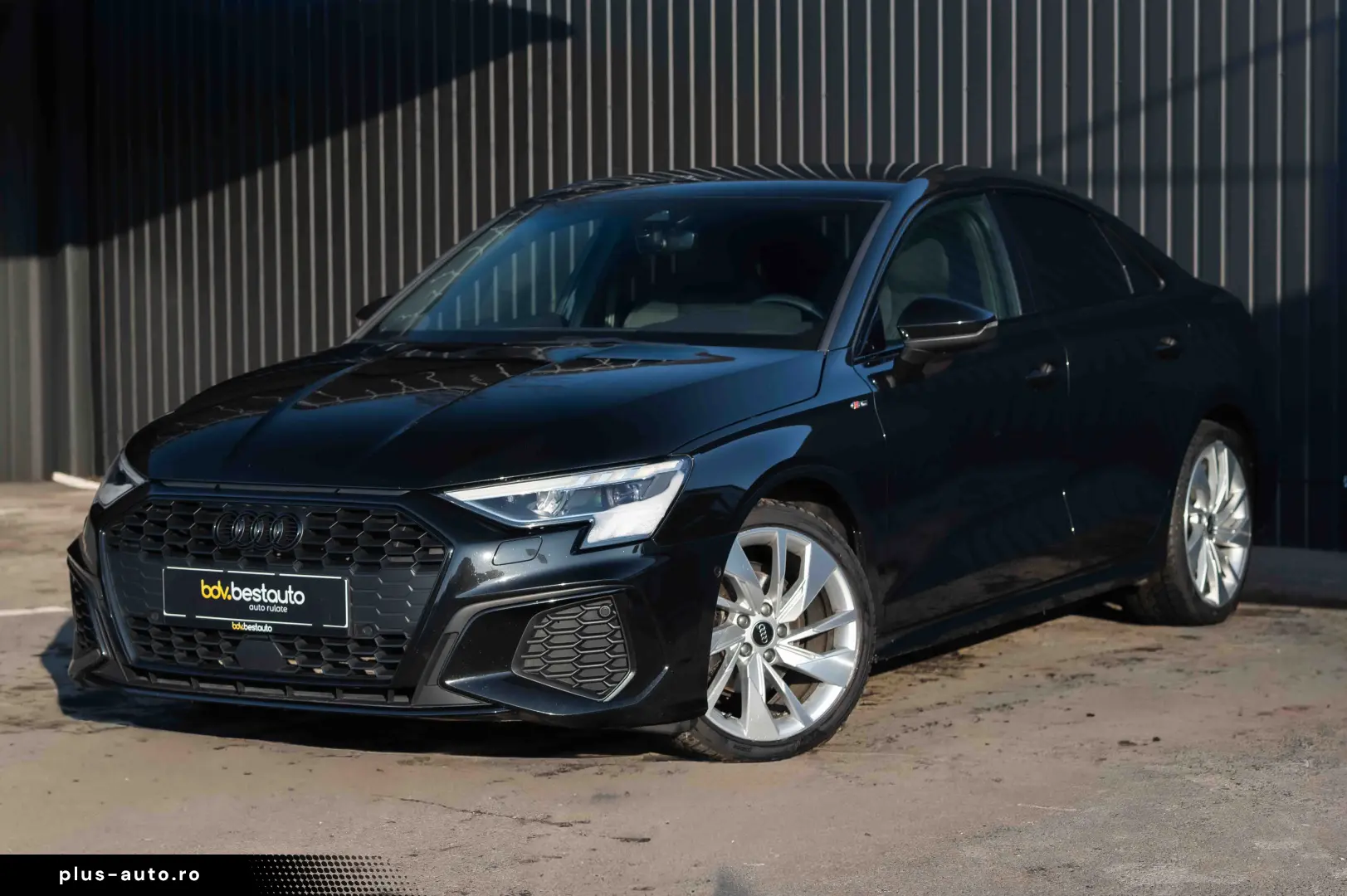 Audi A3 Sedan 35 TFSI MHEV S tronic S Line