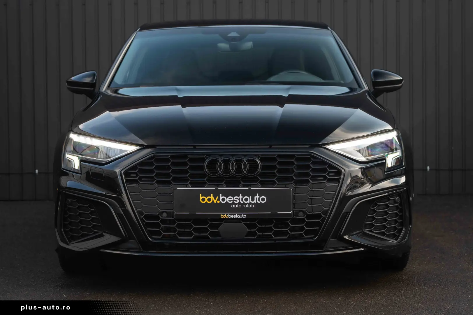 Audi A3 Sedan 35 TFSI MHEV S tronic S Line