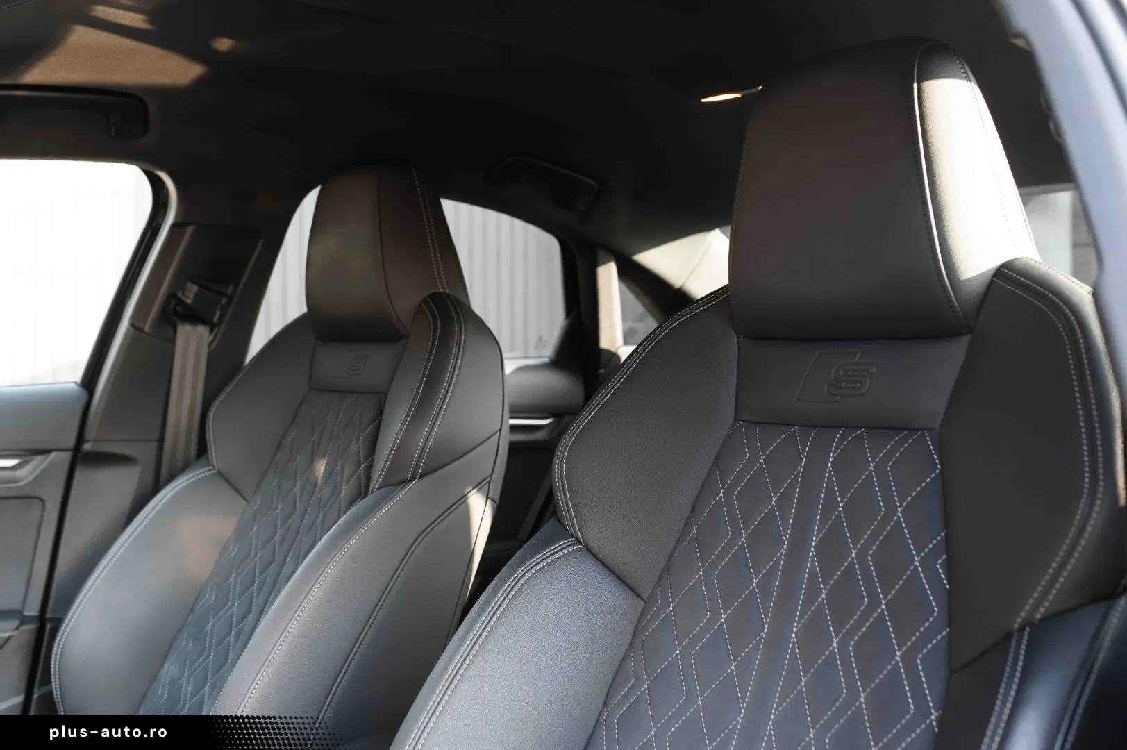 Audi A3 Sedan 35 TFSI MHEV S tronic S Line