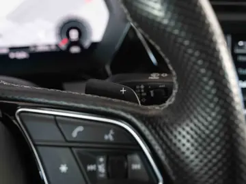 Audi A3 Sedan 35 TFSI MHEV S tronic S Line