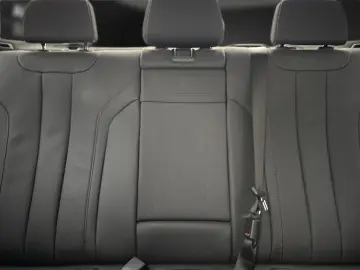 BMW 530 i HUD Kamera Leder AHK DrivingProf Innovatio