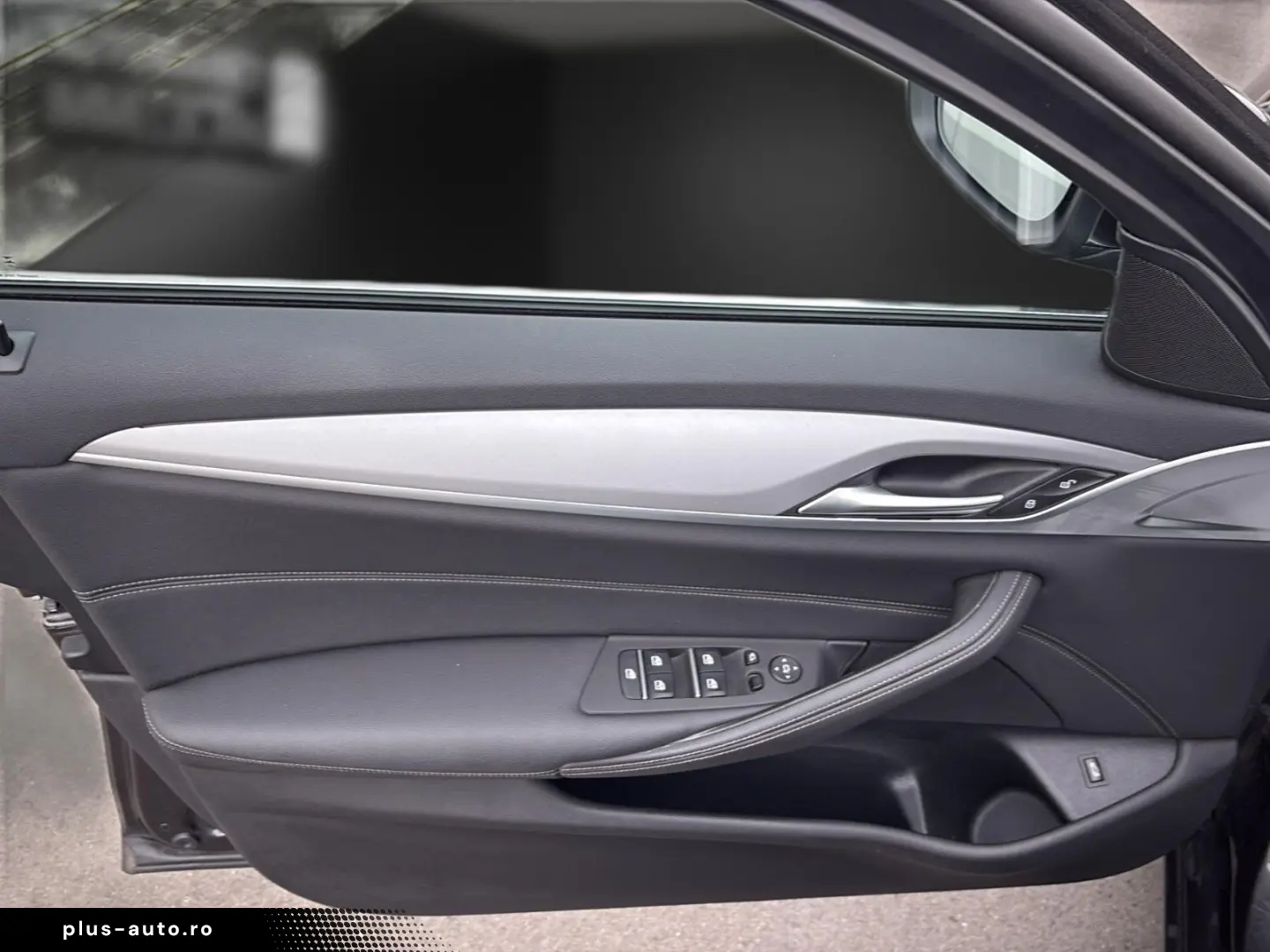 BMW 530 i HUD Kamera Leder AHK DrivingProf Innovatio