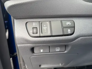 HYUNDAI IONIQ 1.6 HEV