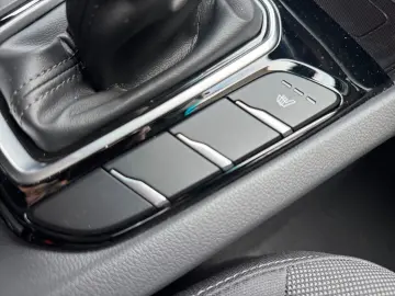 HYUNDAI IONIQ 1.6 HEV