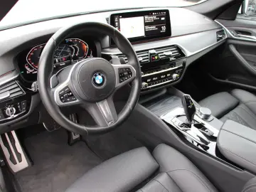 BMW 5 Limousine 520 d xDrive M Sport