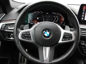 BMW 5 Limousine 520 d xDrive M Sport