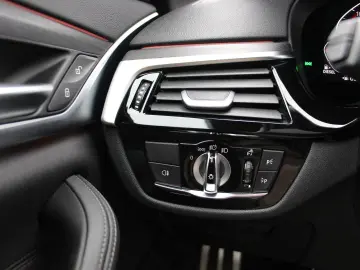 BMW 5 Limousine 520 d xDrive M Sport