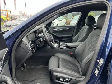 BMW 520i Limousine M Sportpaket Head-Up DAB WLAN