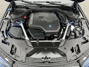 BMW 520i Limousine M Sportpaket Head-Up DAB WLAN