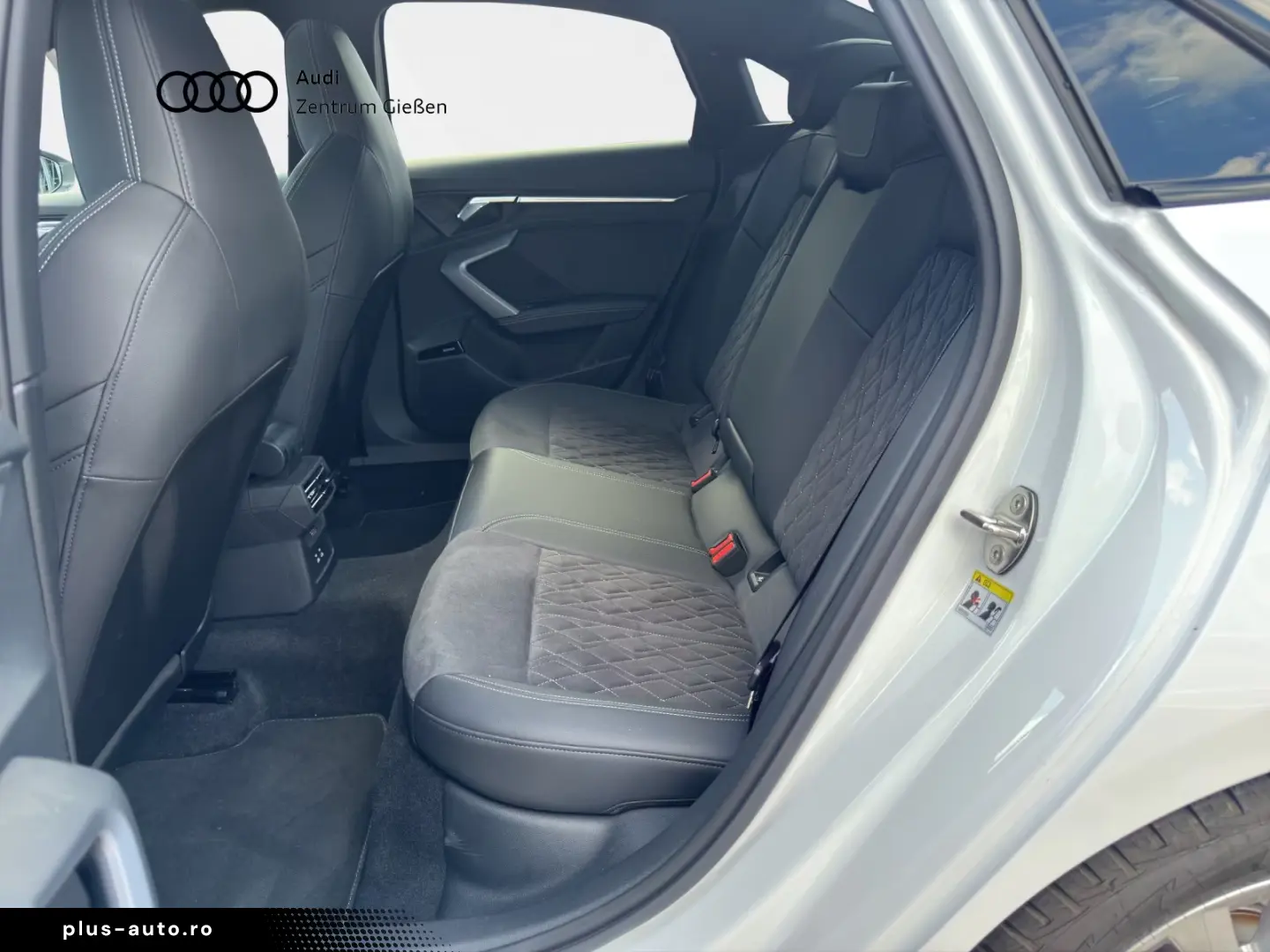 Audi A3 Limousine 35 TFSI S line