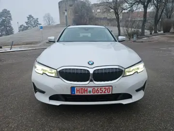 BMW 320i Touring