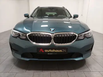 BMW 320 i Advantage