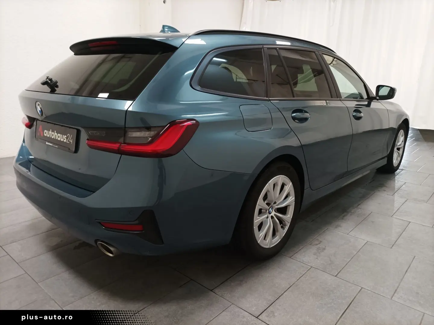 BMW 320 i Advantage