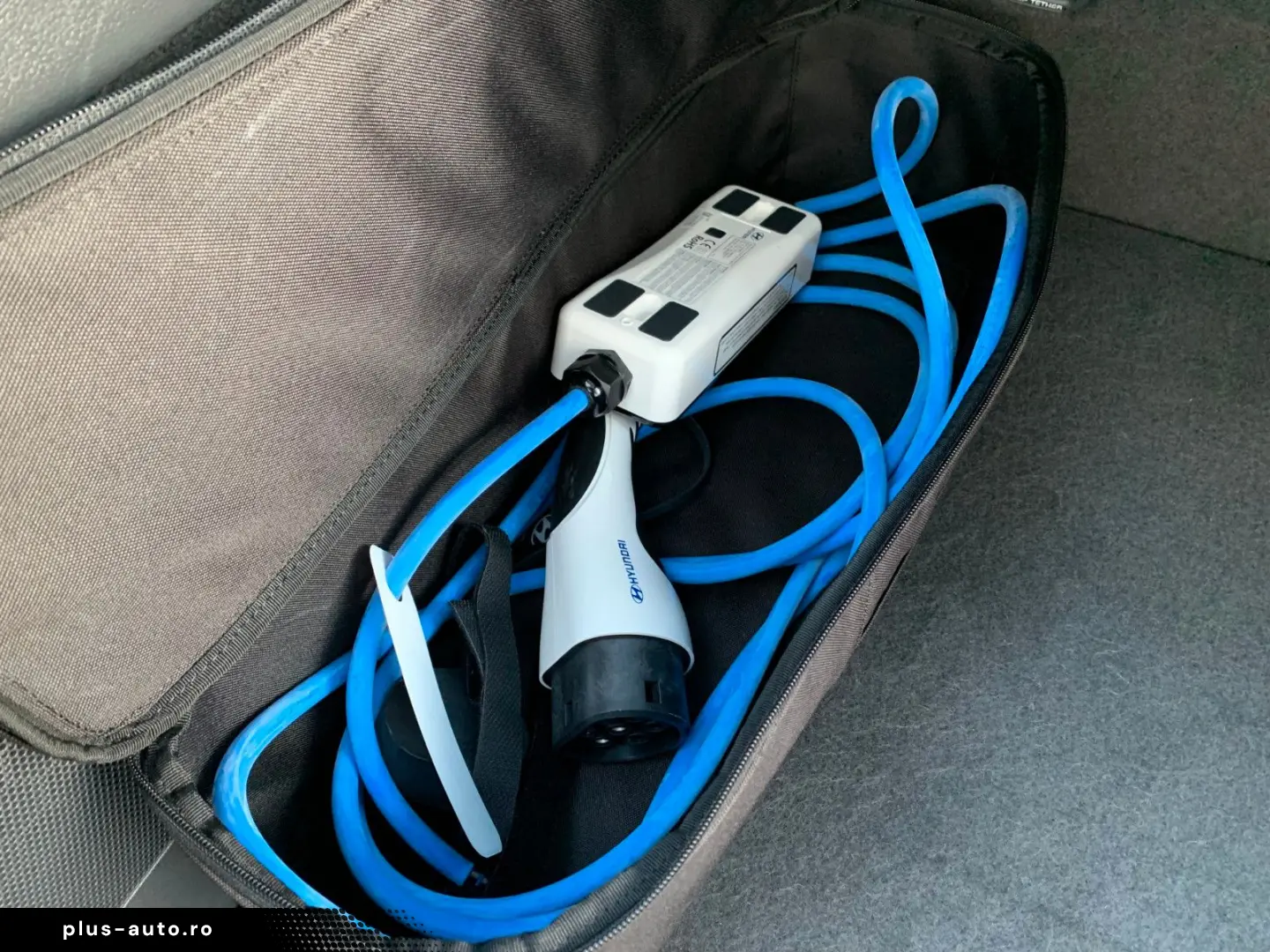 HYUNDAI Ioniq Style Plug-In Hybrid