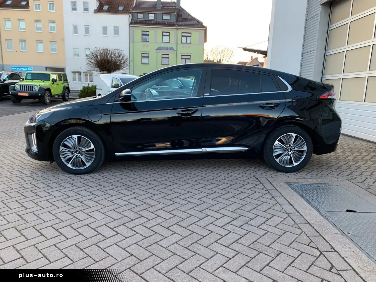 HYUNDAI Ioniq Style Plug-In Hybrid