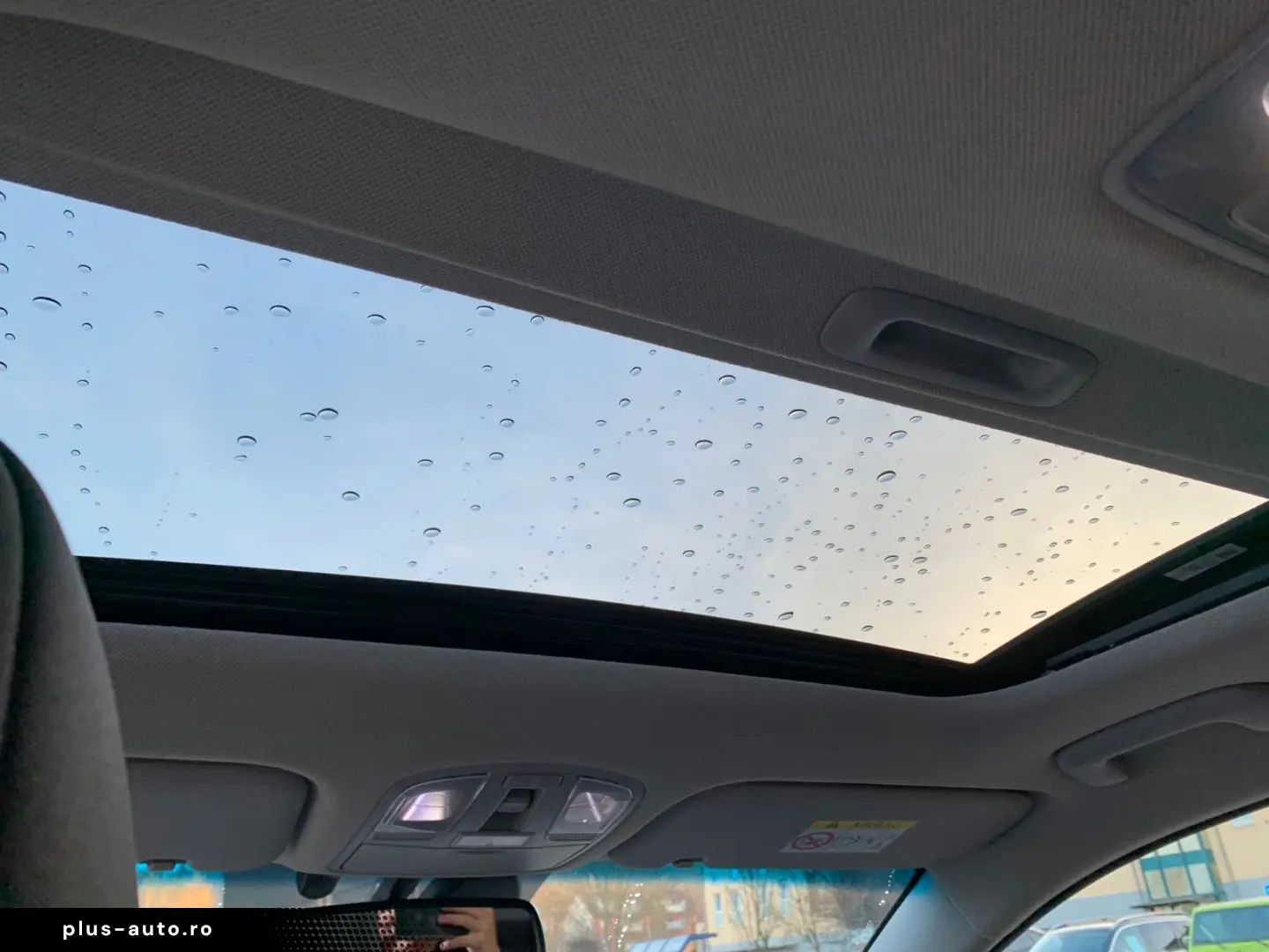 HYUNDAI Ioniq Style Plug-In Hybrid