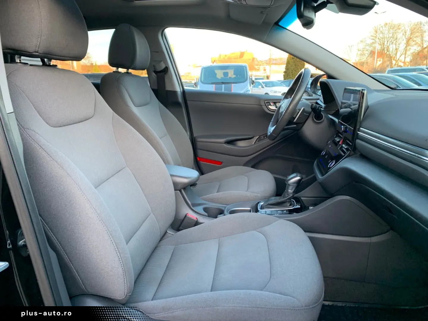 HYUNDAI Ioniq Style Plug-In Hybrid