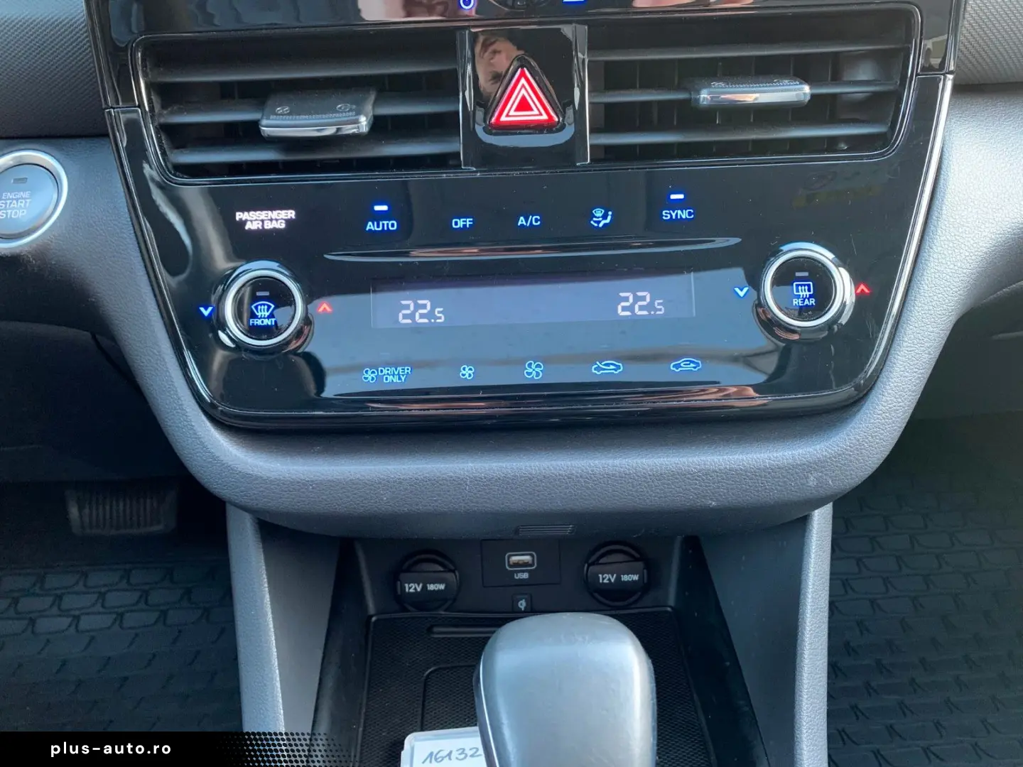 HYUNDAI Ioniq Style Plug-In Hybrid