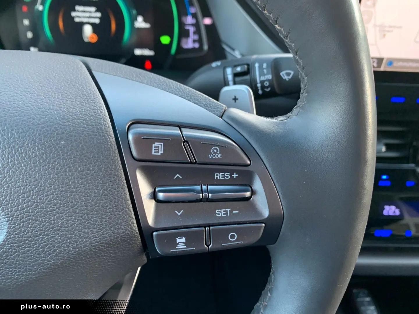 HYUNDAI Ioniq Style Plug-In Hybrid