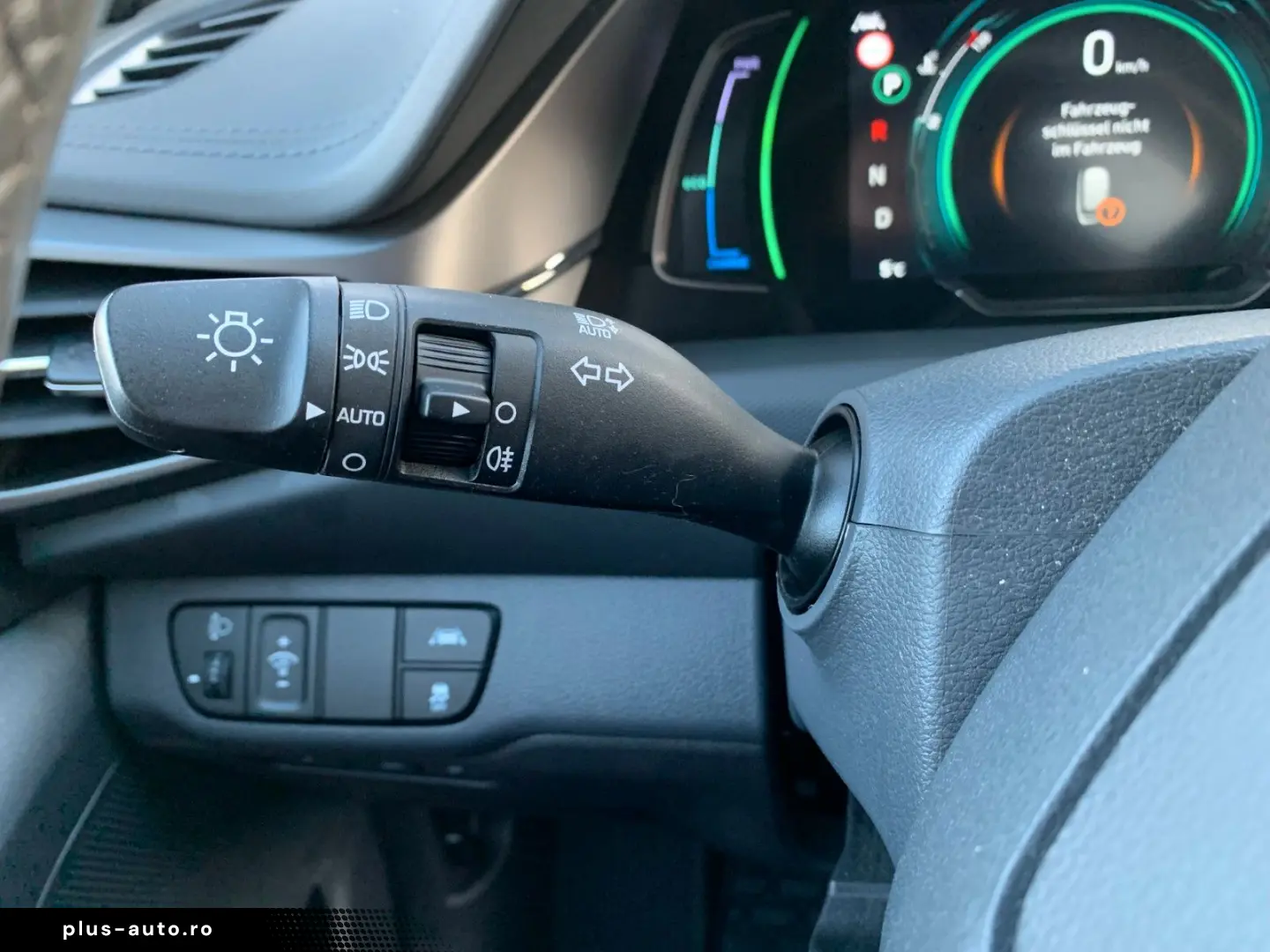 HYUNDAI Ioniq Style Plug-In Hybrid