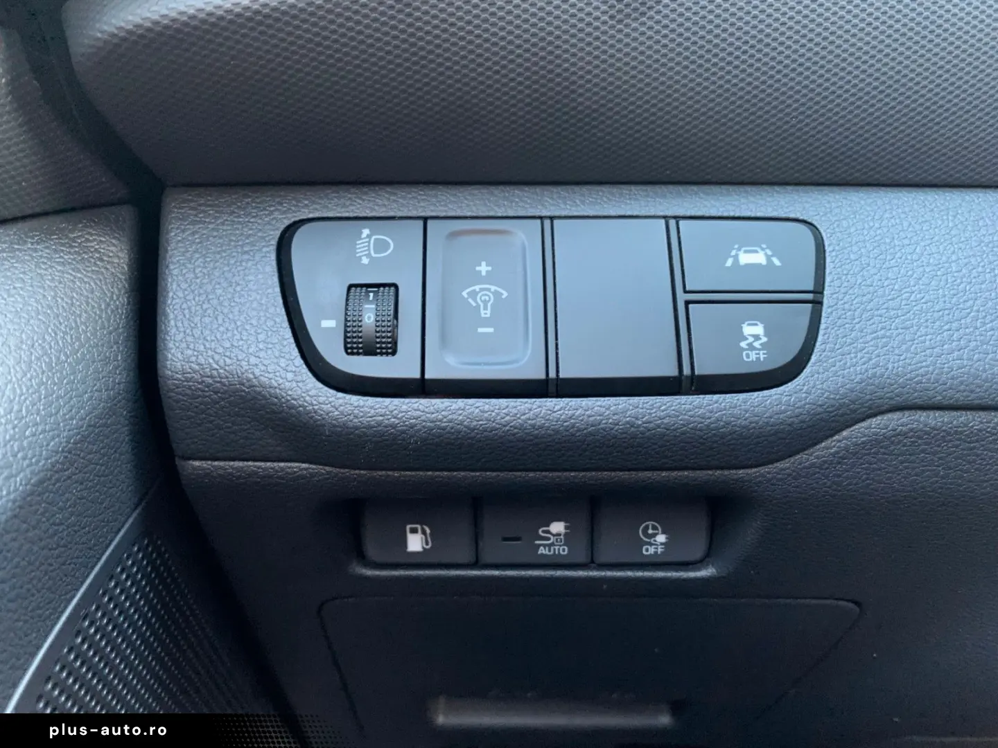 HYUNDAI Ioniq Style Plug-In Hybrid