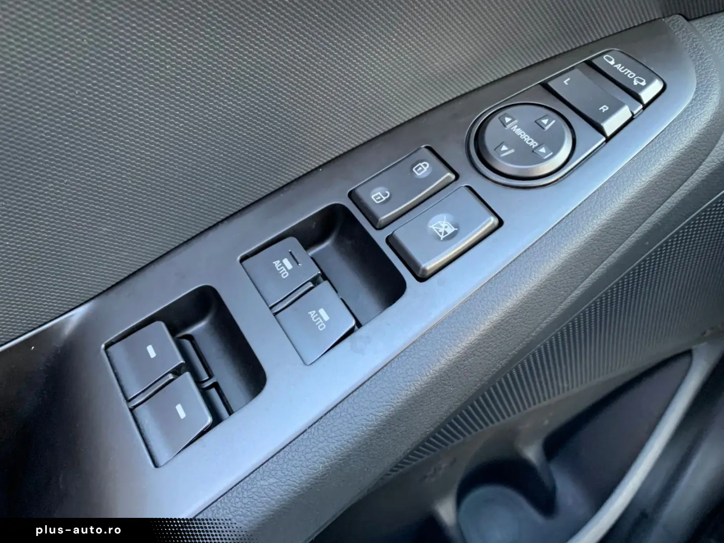 HYUNDAI Ioniq Style Plug-In Hybrid