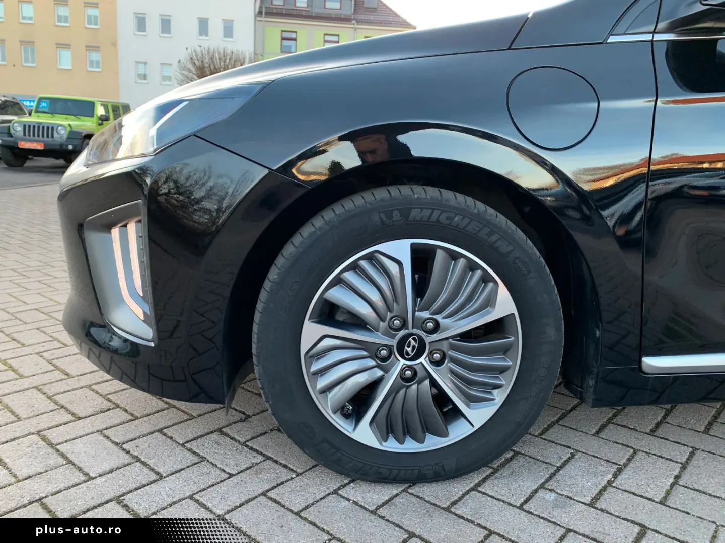 HYUNDAI Ioniq Style Plug-In Hybrid