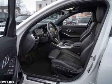 BMW Seria 3 320i Aut. M Sport