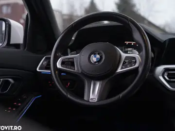 BMW Seria 3 320i Aut. M Sport