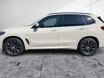 BMW X5 xDr30d M-Sport 360Kamera HUD