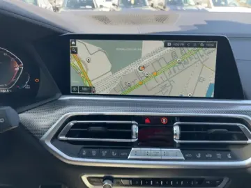 BMW X5 xDr30d M-Sport 360Kamera HUD